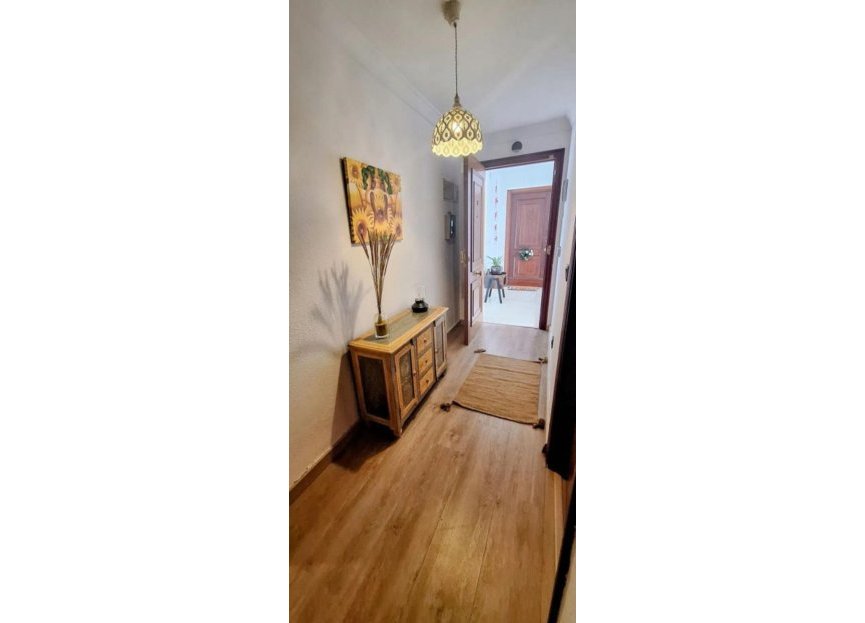 Resale - Apartment - Middle Floor Apartment - Marbella - Marbella Centro