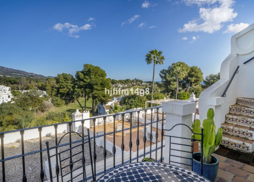 Resale - House - Townhouse - Marbella - Nueva Andalucia