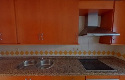 Resale - Apartment - Ground Floor Apartment - Marbella - Río Real