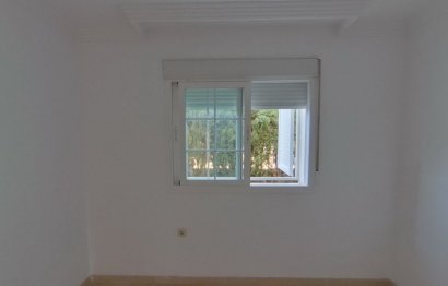 Resale - Apartment - Ground Floor Apartment - Marbella - Río Real