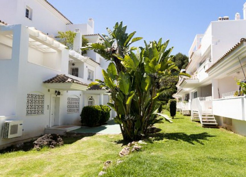 Resale - Apartment - Ground Floor Apartment - Marbella - Río Real