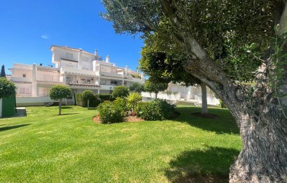 Resale - Apartment - Ground Floor Apartment - Marbella - Río Real