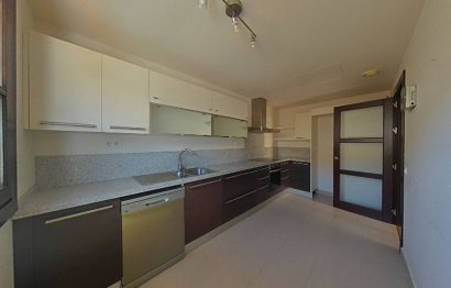 Resale - House - Townhouse - Benahavís - Benahavís Centro