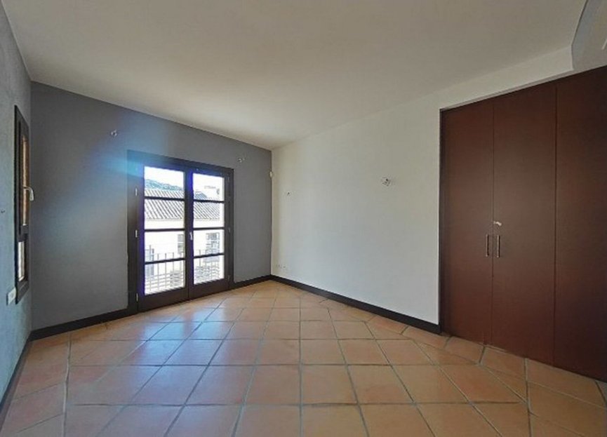 Resale - House - Townhouse - Benahavís - Benahavís Centro