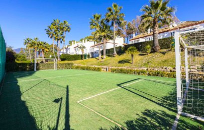 Resale - Apartment - Ground Floor Apartment - Marbella - Guadalmina Alta