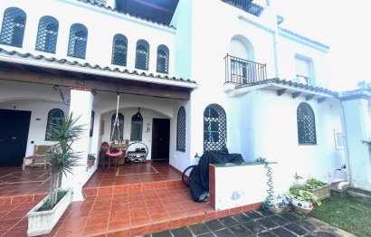 Resale - House - Townhouse - Marbella - Nueva Andalucia