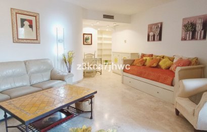 Resale - Apartment - Ground Floor Apartment - Estepona - Estepona Centro