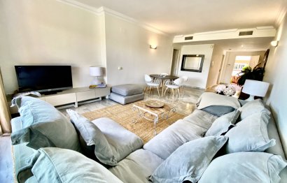 Resale - Apartment - Middle Floor Apartment - Marbella - Nueva Andalucia