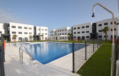 Resale - Apartment - Middle Floor Apartment - Estepona - Estepona Centro