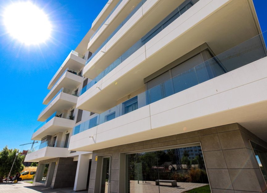 Resale - Apartment - Middle Floor Apartment - Marbella - Nueva Andalucia