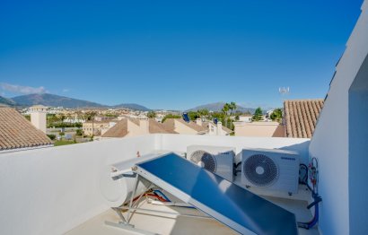 Resale - House - Detached Villa - Estepona - Costalita