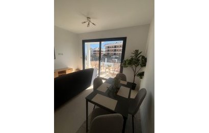 Resale - Apartment - Middle Floor Apartment - Fuengirola - Fuengirola Centro