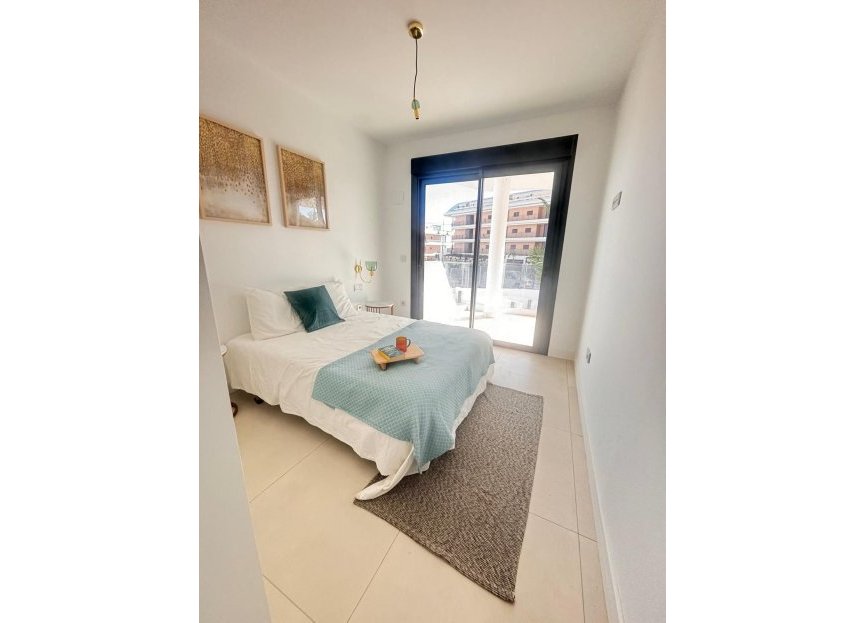 Resale - Apartment - Middle Floor Apartment - Fuengirola - Fuengirola Centro