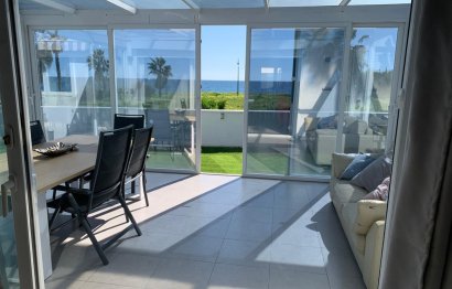 Resale - House - Detached Villa - Estepona - Estepona Centro