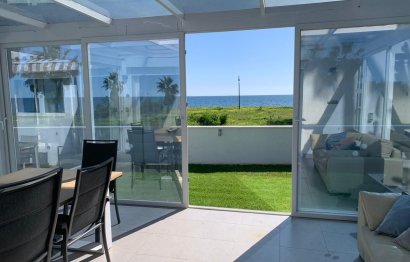 Resale - House - Detached Villa - Estepona - Estepona Centro