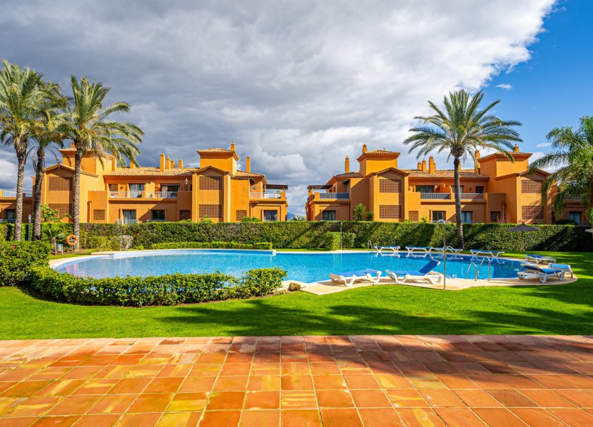 Resale - Apartment - Penthouse - Estepona - Estepona Centro