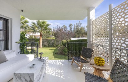 Resale - Apartment - Ground Floor Apartment - Marbella - Nueva Andalucia