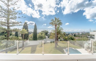 Resale - House - Detached Villa - Marbella - Río Real