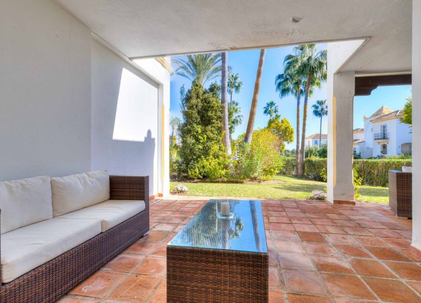 Resale - House - Townhouse - Estepona - Estepona Centro