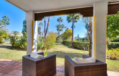 Resale - House - Townhouse - Estepona - Estepona Centro