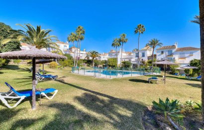 Resale - House - Townhouse - Estepona - Estepona Centro