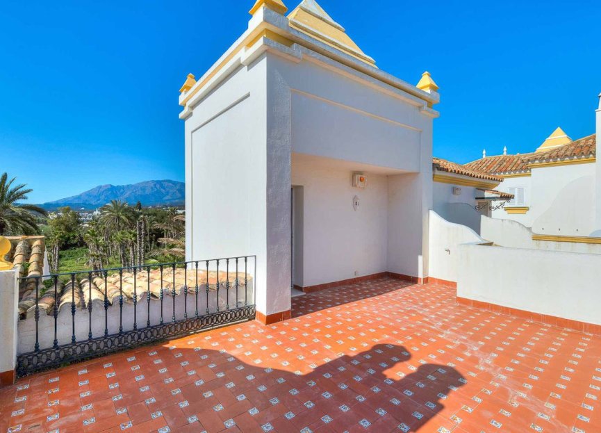 Resale - House - Townhouse - Estepona - Estepona Centro