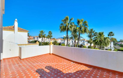 Resale - House - Townhouse - Estepona - Estepona Centro