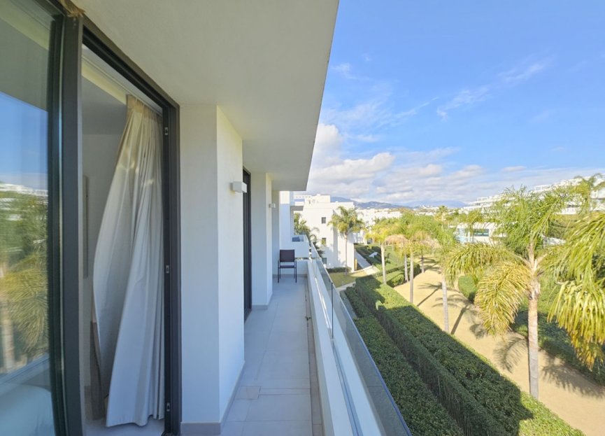 Resale - Apartment - Penthouse Duplex - Estepona - Atalaya