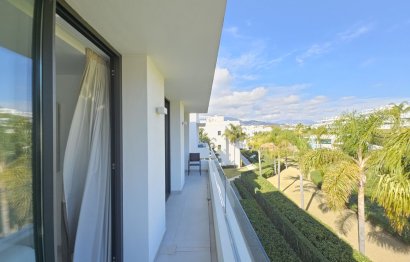 Resale - Apartment - Penthouse Duplex - Estepona - Atalaya