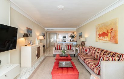 Resale - Apartment - Middle Floor Apartment - Marbella - The Golden Mile