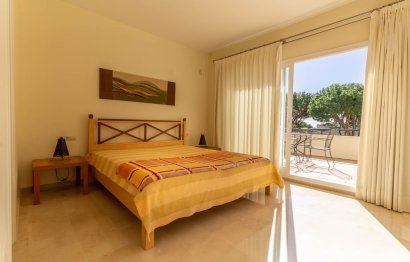 Resale - Apartment - Penthouse - Marbella - Artola