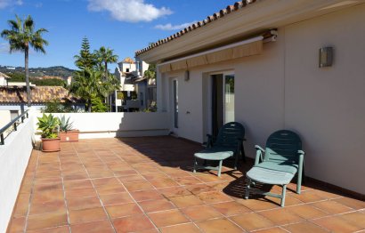 Resale - Apartment - Penthouse - Marbella - Artola