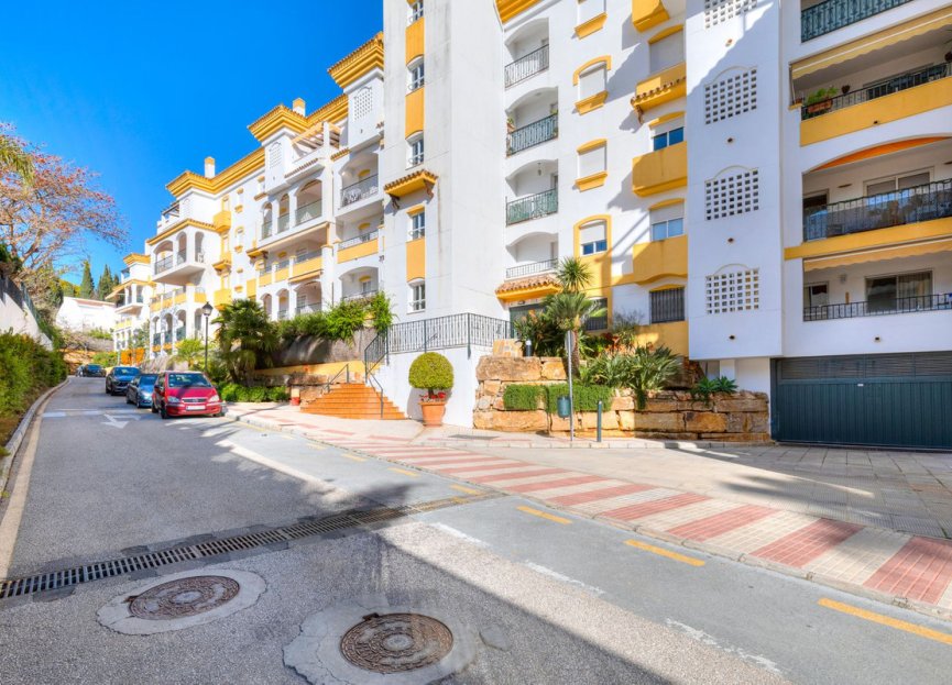 Resale - Apartment - Middle Floor Apartment - Marbella - The Golden Mile