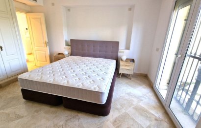 Resale - Apartment - Ground Floor Apartment - Estepona - Estepona Centro