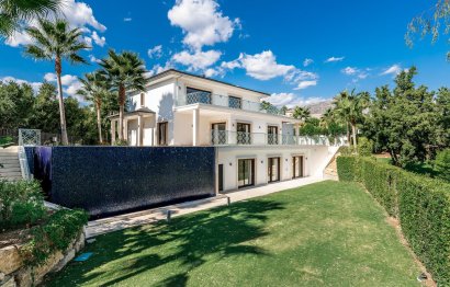 Resale - House - Detached Villa - Marbella - Nueva Andalucia