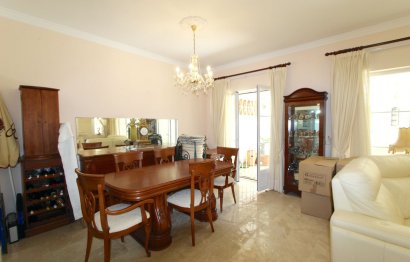 Resale - House - Semi-Detached House - Marbella - Elviria