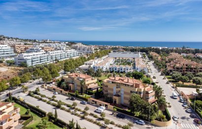 Resale - Apartment - Middle Floor Apartment - Mijas - La Cala