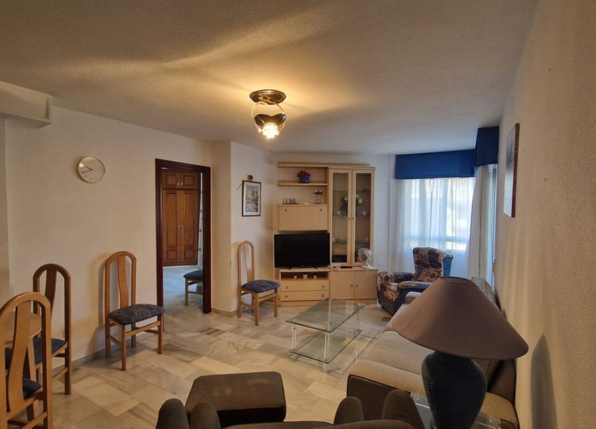 Resale - Apartment - Middle Floor Apartment - Marbella - Marbella Centro