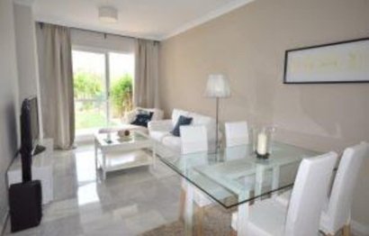 Resale - Apartment - Middle Floor Apartment - Marbella - Nueva Andalucia