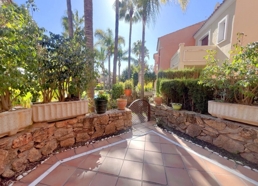 Resale - House - Detached Villa - Marbella - Marbella Centro