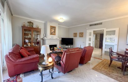 Resale - House - Detached Villa - Marbella - Marbella Centro