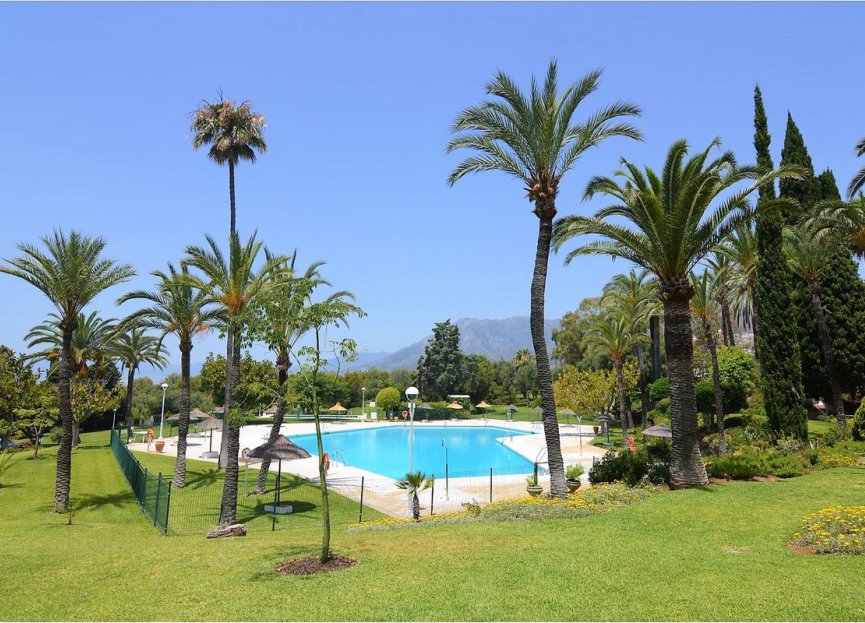 Resale - Apartment - Middle Floor Apartment - Marbella - Marbella Centro