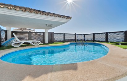 Resale - Apartment - Penthouse - Benalmádena - Benalmadena Centro