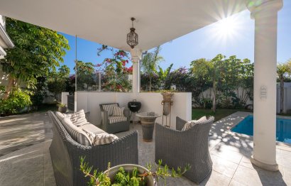 Resale - House - Detached Villa - Marbella - Marbesa