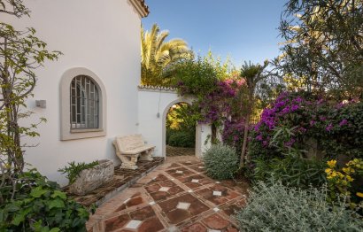 Resale - House - Detached Villa - Marbella - Marbesa