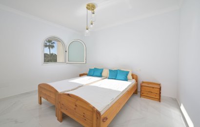 Resale - House - Detached Villa - Marbella - Marbesa