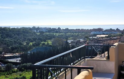 Resale - Apartment - Top Floor Apartment - Estepona - Estepona Centro