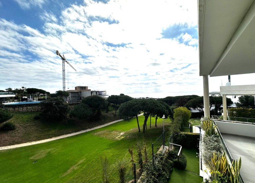 Resale - House - Semi-Detached House - Marbella - Cabopino