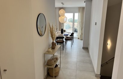 Resale - Apartment - Middle Floor Apartment - Marbella - Altos de los Monteros