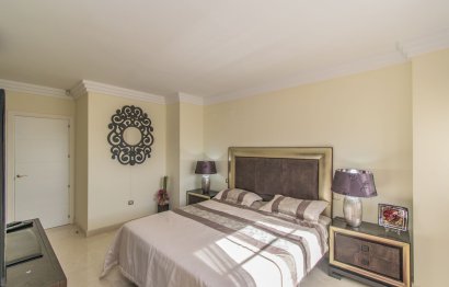 Resale - Apartment - Penthouse - Benahavís - Benahavís Centro